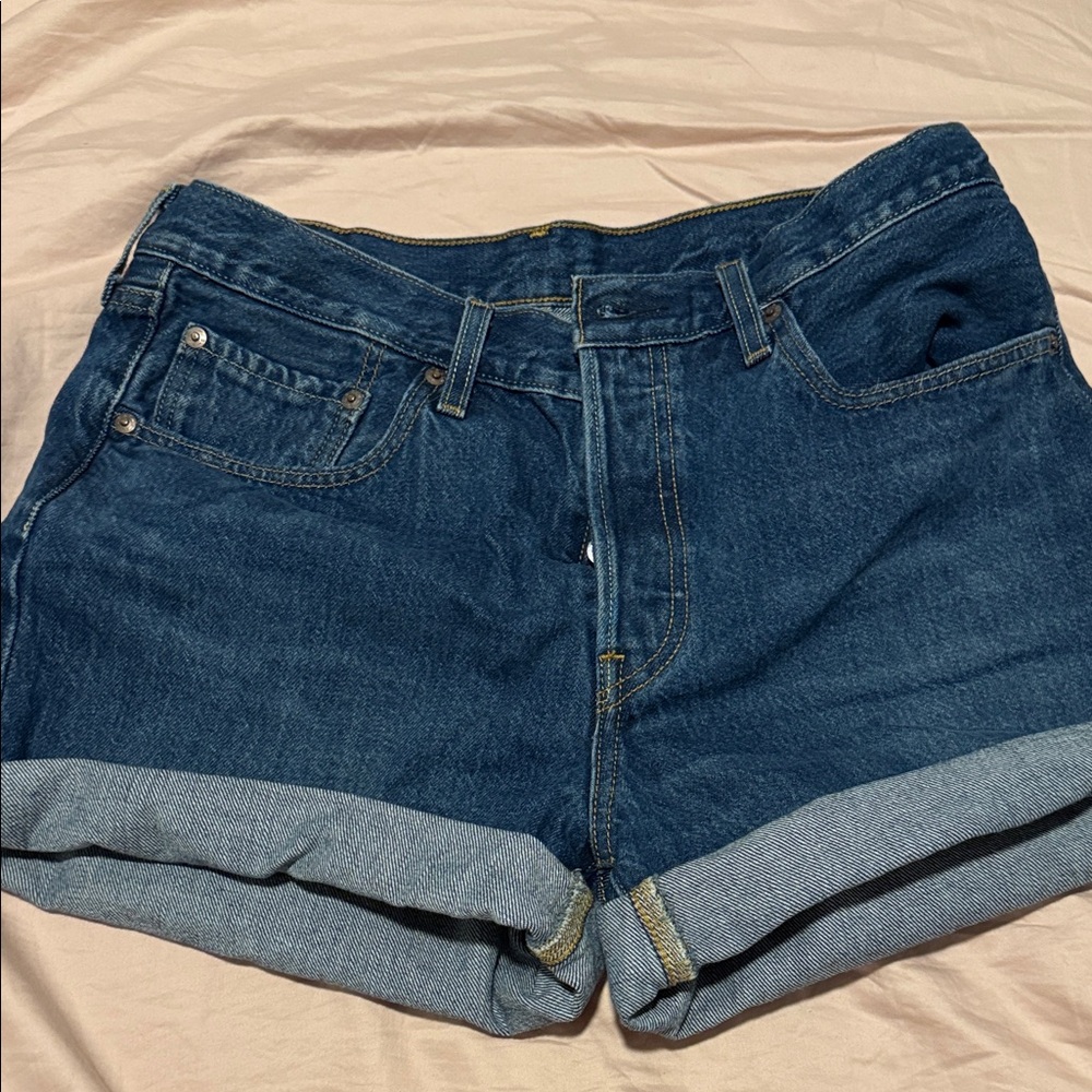 Levi's Classic Blue Denim Jeans